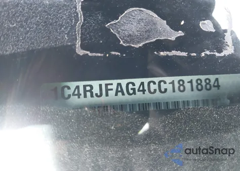 2012 Jeep Grand Cherokee Laredo z USA, uszkodzony, nr VIN 1C4RJFAG4CC181884